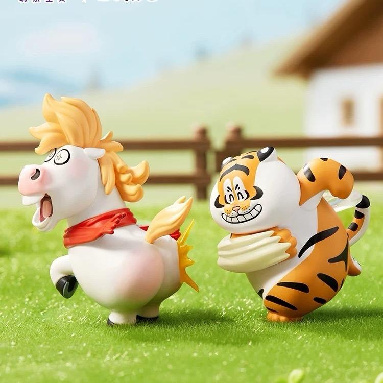 FUNISM Alexander the Fat Tiger - The Real Crazy Horse Blind Box Series