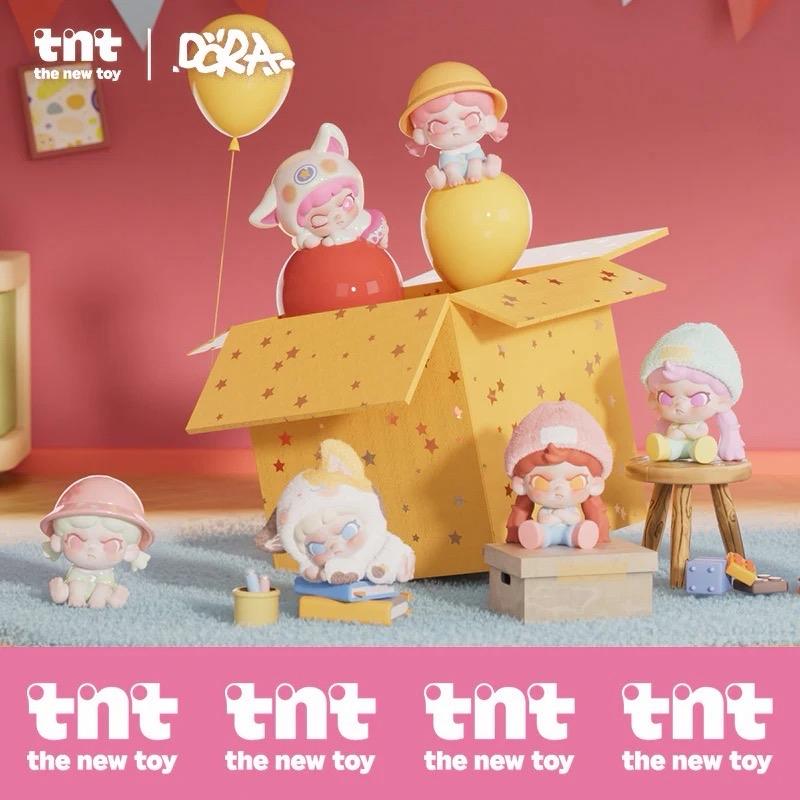 TNTSPACE Dora Daily Outfit Swaps Mini Blind Pack Series