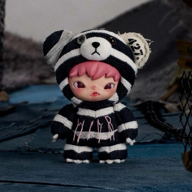 POP MART Hirono Road Journal Plush Pendant Blind Box Series