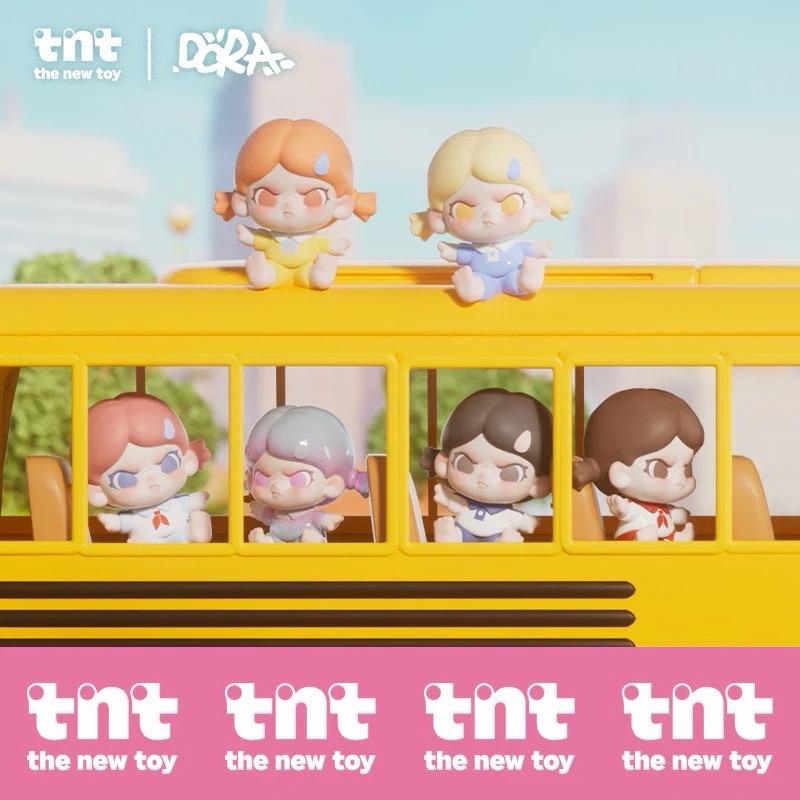TNTSPACE Dora Daily Outfit Swaps Mini Blind Pack Series